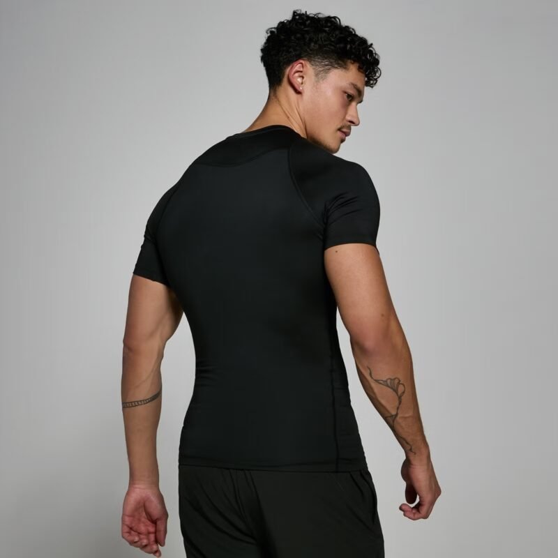 MP462 MENS TRAINING SHORT SLEEVE BASELAYER BLACK SIZE XL